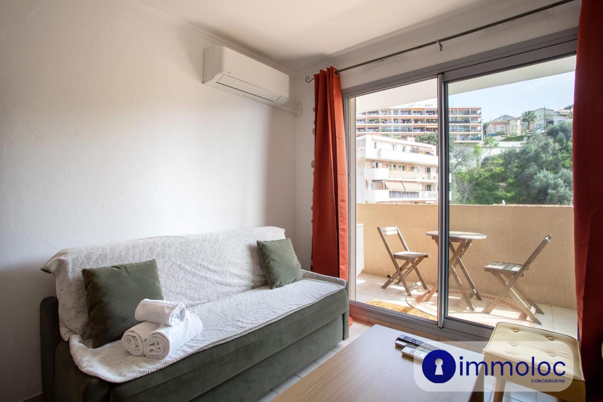 Appartement T2 With Terrace Sea View